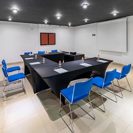 City Express Junior By Marriott Veracruz Aeropuerto Exterior photo