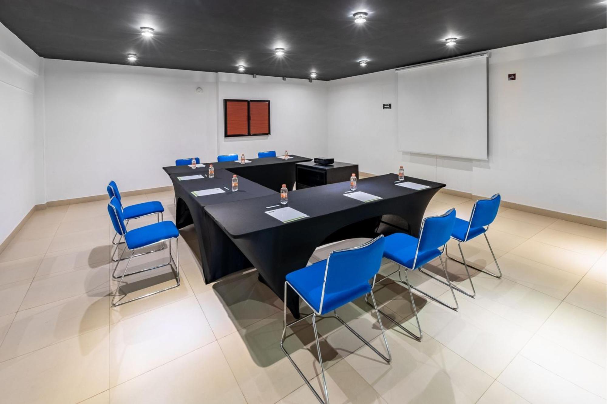City Express Junior By Marriott Veracruz Aeropuerto Exterior photo