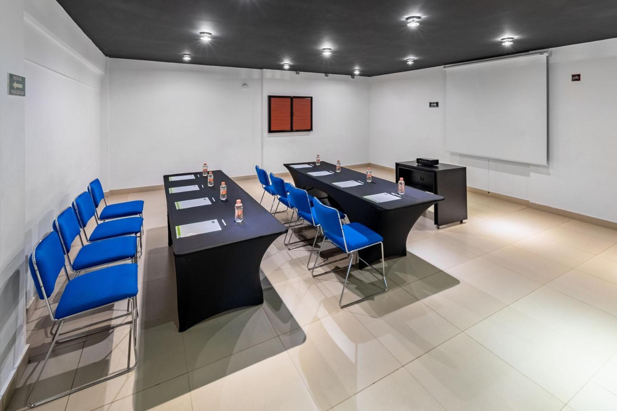 City Express Junior By Marriott Veracruz Aeropuerto Exterior photo